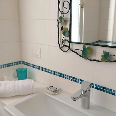 아파트 Casa Arianna 아르바탁스